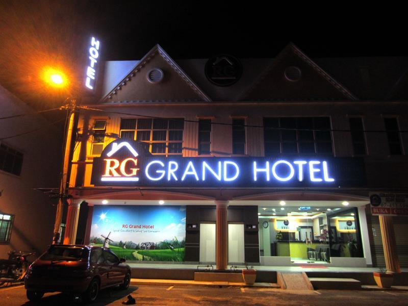 Rg Grand Hotel Batu Pahat Esterno foto