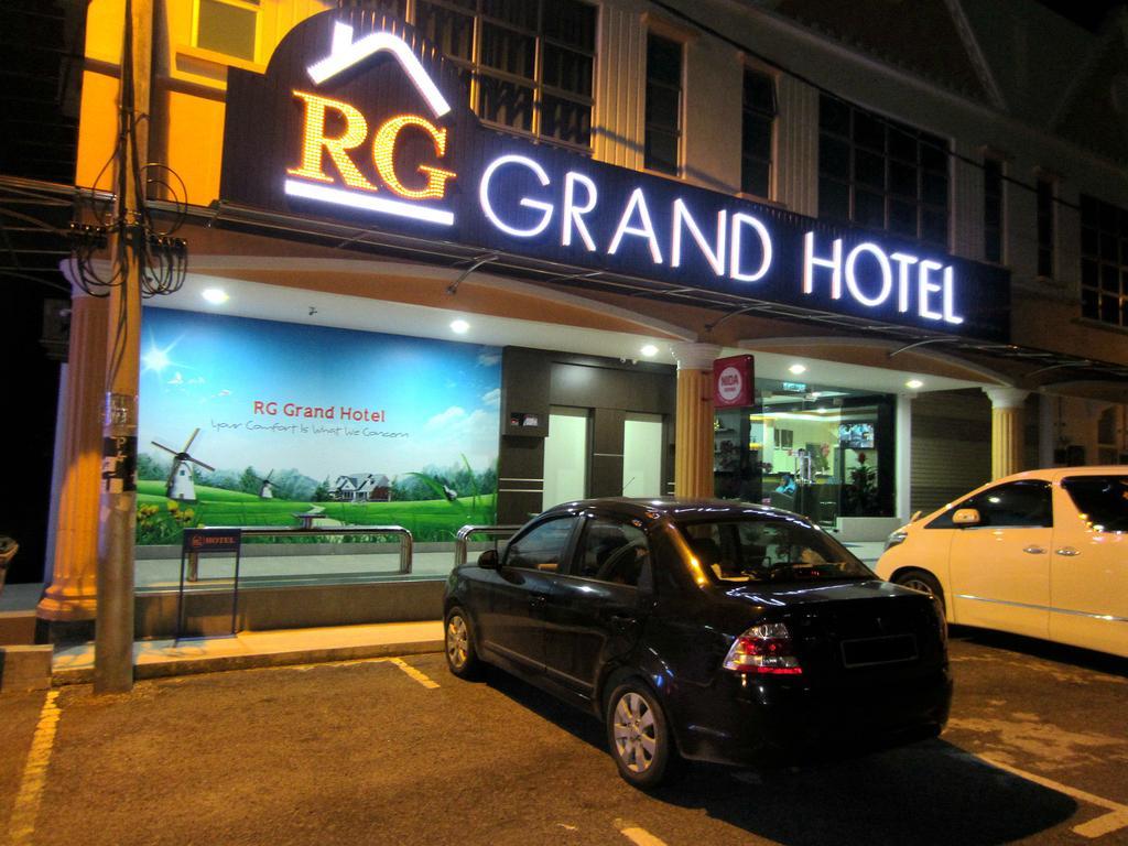 Rg Grand Hotel Batu Pahat Esterno foto