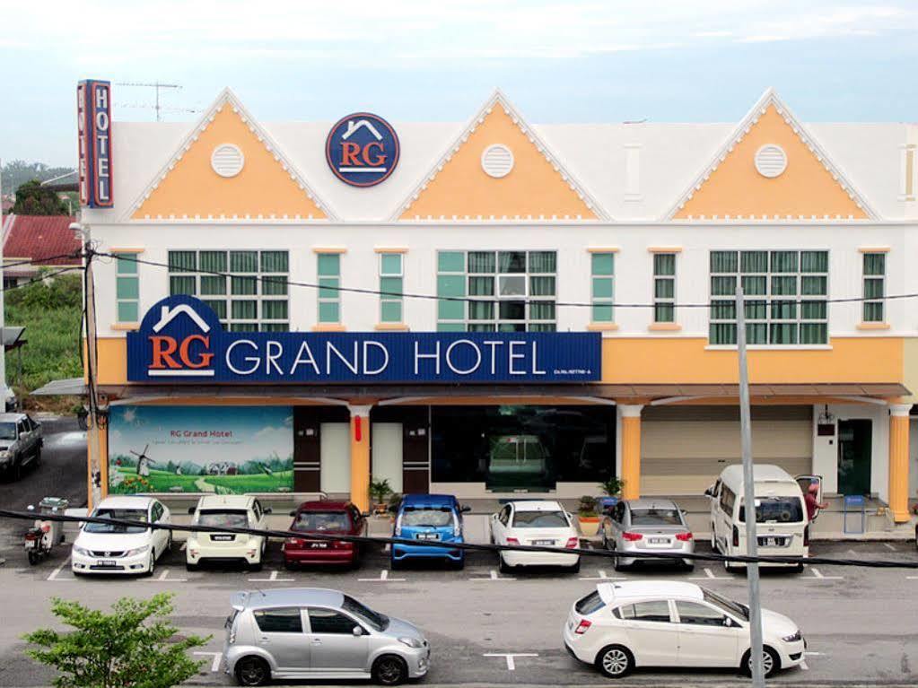 Rg Grand Hotel Batu Pahat Esterno foto